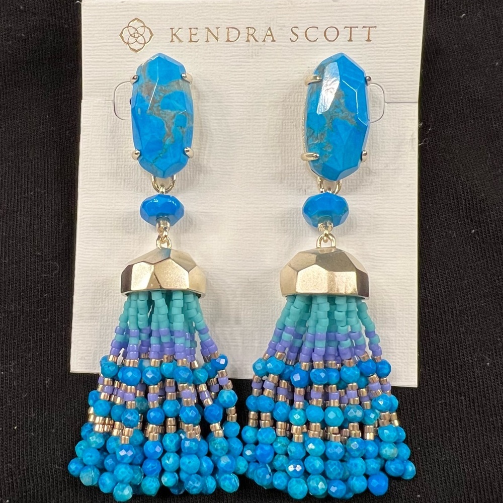 Kendra Scott Dove Earrings